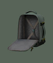 Carica l'immagine nel visualizzatore di Gallery, American Tourister Take2cabin S