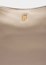 Carica l'immagine nel visualizzatore di Gallery, Tote bag media con charm