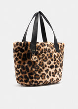 Carica l'immagine nel visualizzatore di Gallery, Borsa hobo grande in pelliccia sintetica