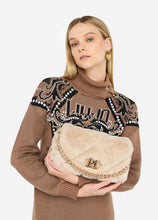 Carica l'immagine nel visualizzatore di Gallery, Borsa LaPuffy media