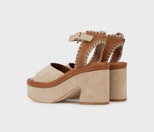 Carica l'immagine nel visualizzatore di Gallery, SANDALI JANET&JANET J-154