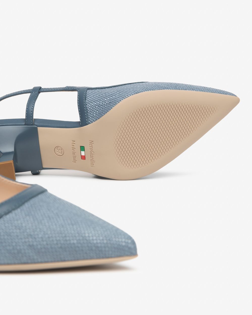 E615471D_203 Sling-Back Donna in Pelle e Tessuto NeroGiardini