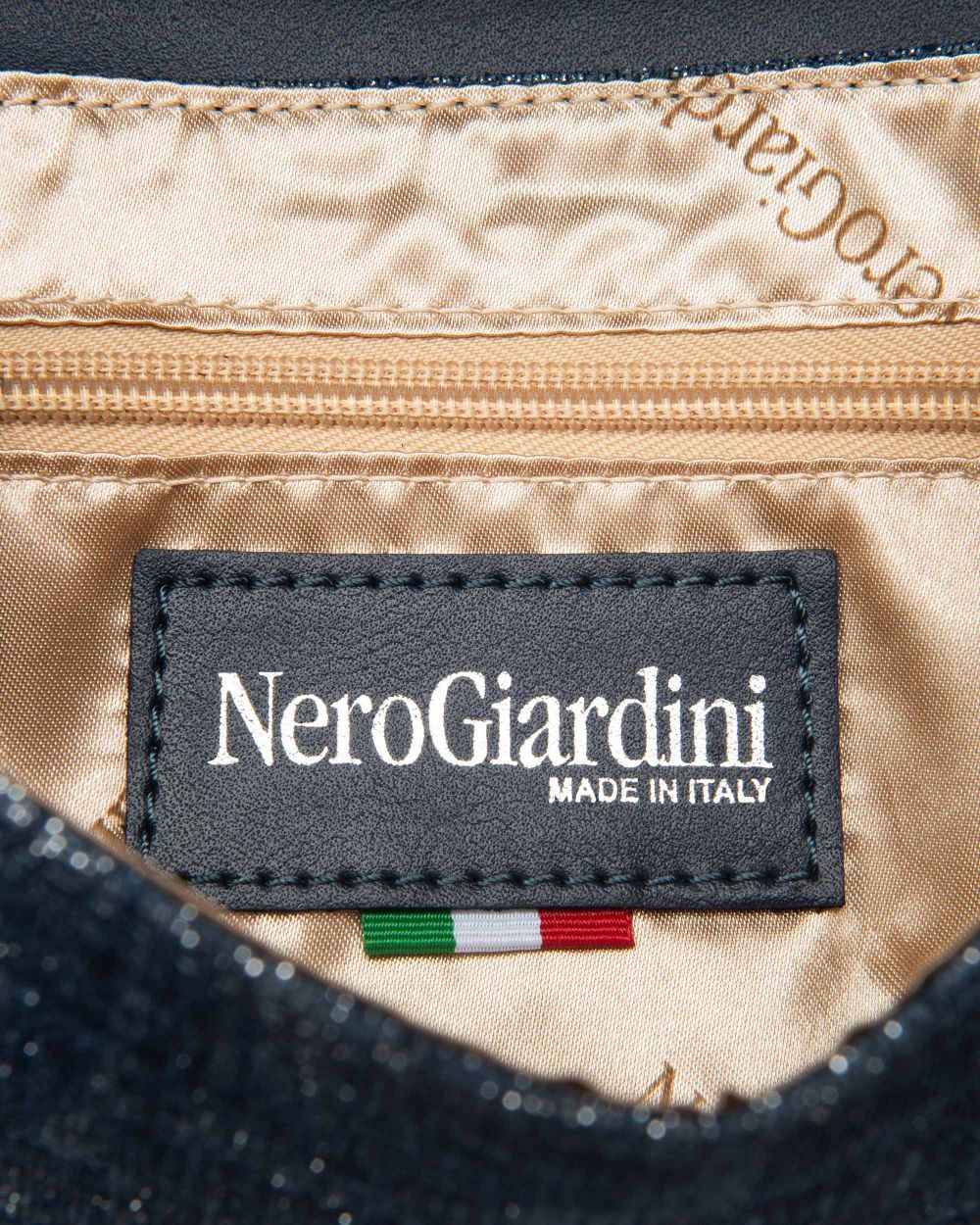 E644121DE_203 Pochette da Donna in Materiale Tecnico NeroGiardini