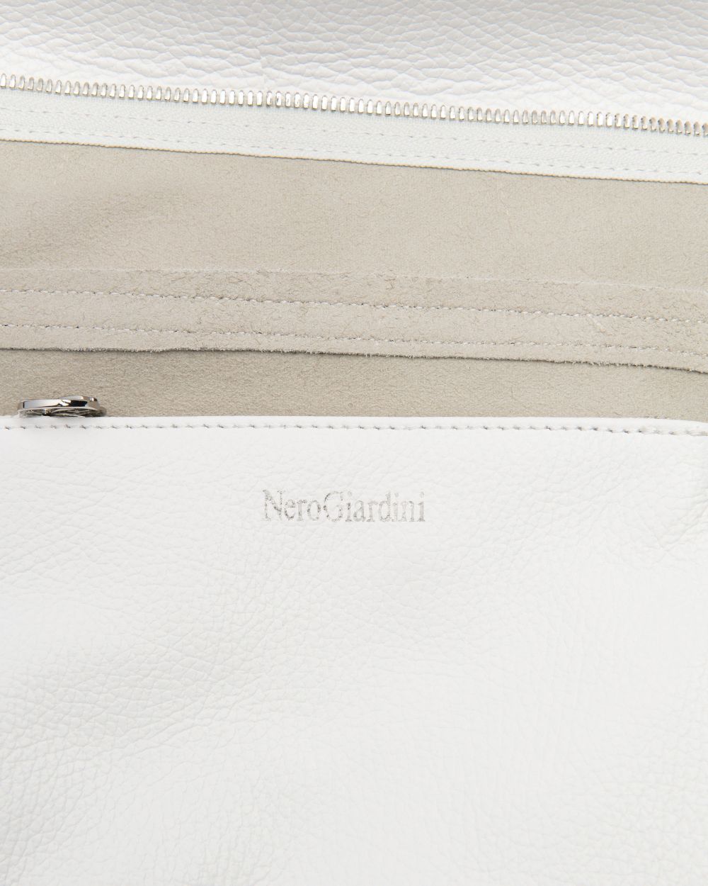 E644162D_707 Borsa a Tracolla da Donna in Pelle NeroGiardini