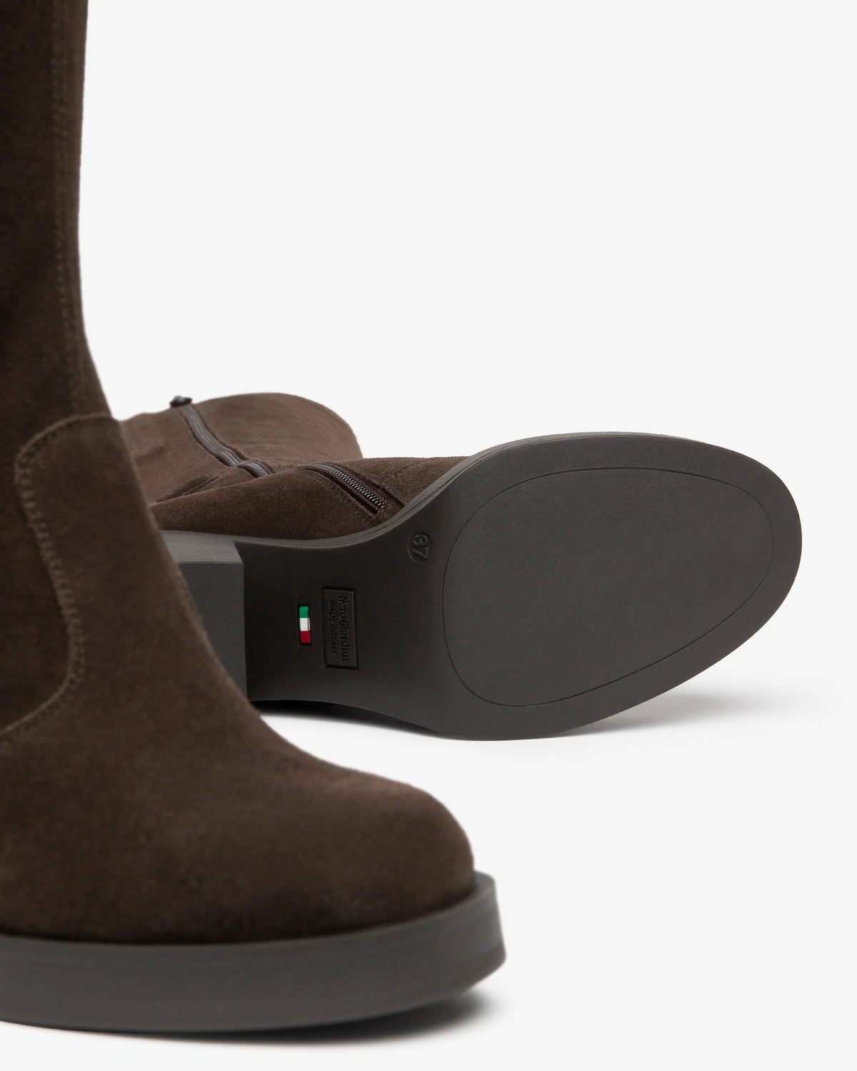 NeroGiardini Stivali da donna in camoscio I617932D-300