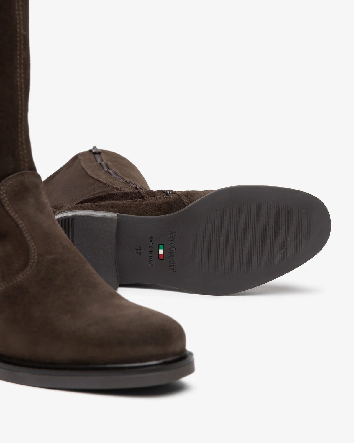NeroGiardini Stivali da donna in pelle scamosciata e tessuto tecnico I617970D-300