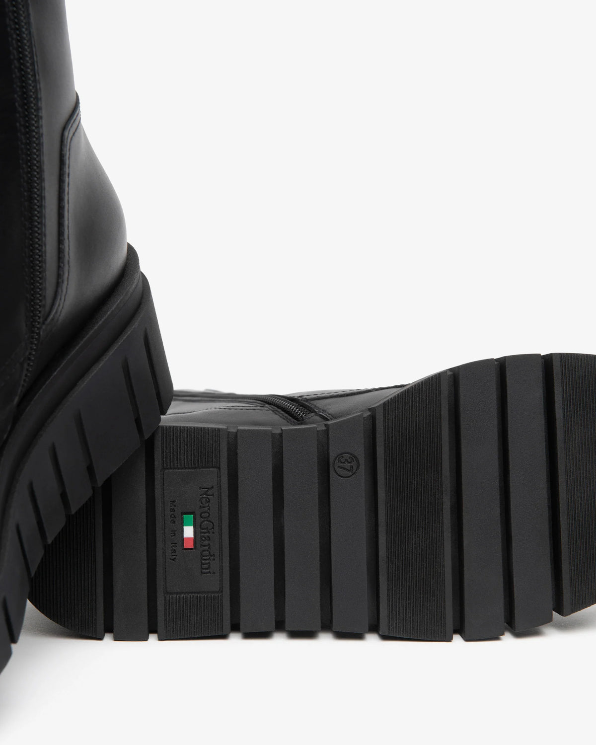 NeroGiardini Stivali in pelle da donna I618103D-100