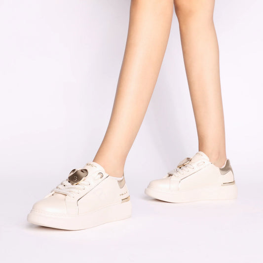 Sneaker gioiello Carol in pelle con cuore colore beige Tosca Blu