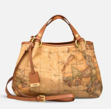 Carica l'immagine nel visualizzatore di Gallery, Art.C N148 6000 Geo Classic Borsa media a mano Alviero Martini