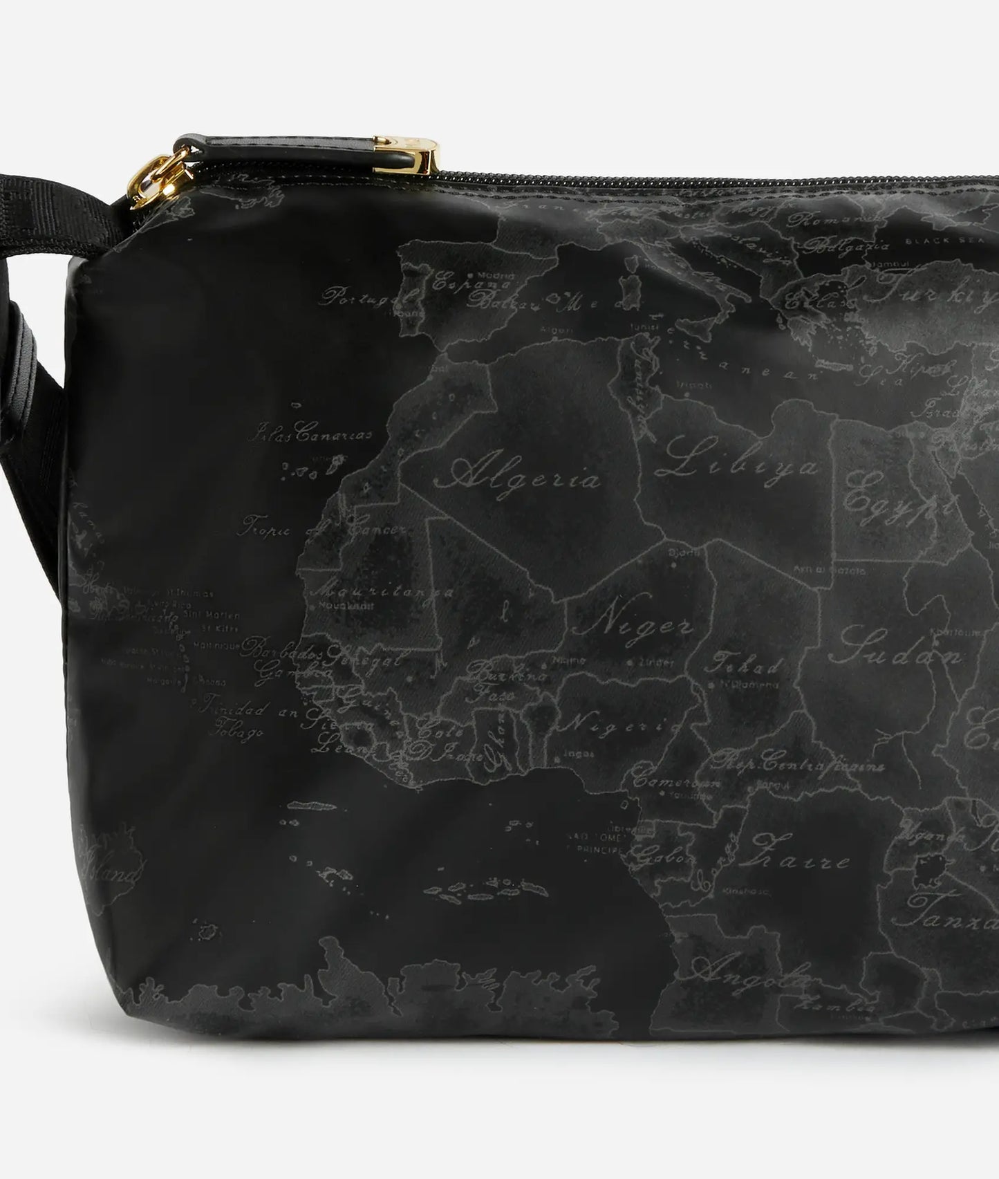 Art.C S001 6900 Geo Soft Black tracollina media
