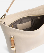 Carica l&#39;immagine nel visualizzatore di Gallery, Mystery Bag sottospalla doppia portabilità Taupe
