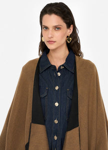 Poncho con logo e frange
