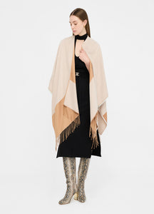 Poncho con logo e frange