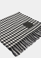Carica l&#39;immagine nel visualizzatore di Gallery, Stola jacquard in vichy

