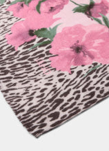 Carica l&#39;immagine nel visualizzatore di Gallery, Stola animalier floreale
