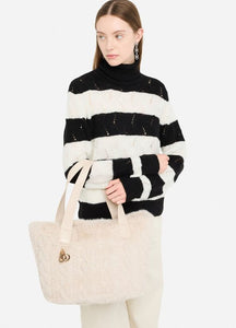 Borsa hobo grande in pelliccia sintetica