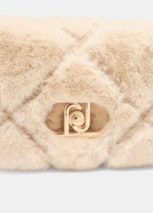 Borsa LaPuffy media