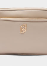 Carica l&#39;immagine nel visualizzatore di Gallery, Borsa a tracolla media con pouch
