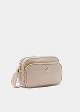 Carica l&#39;immagine nel visualizzatore di Gallery, Borsa a tracolla media con pouch
