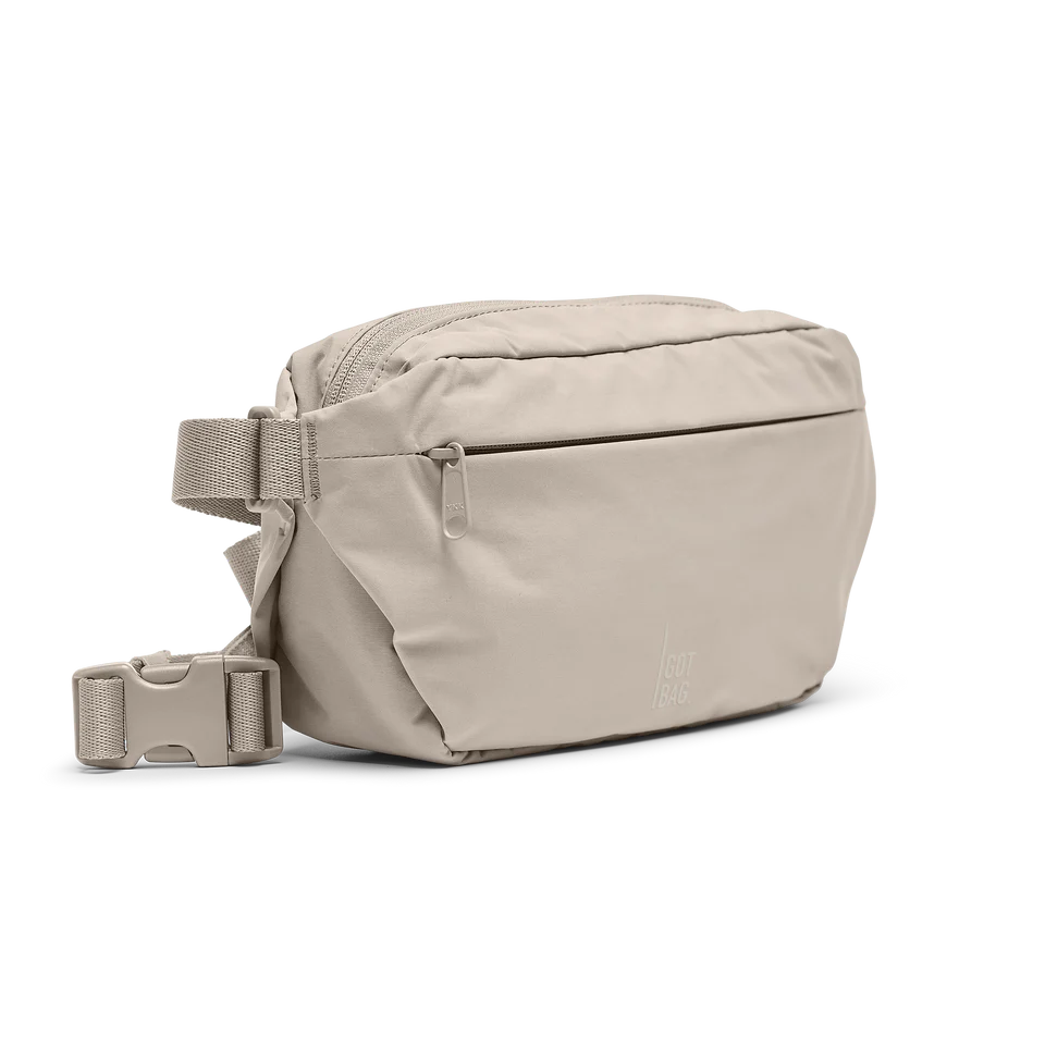 ADAPT SLING BAG