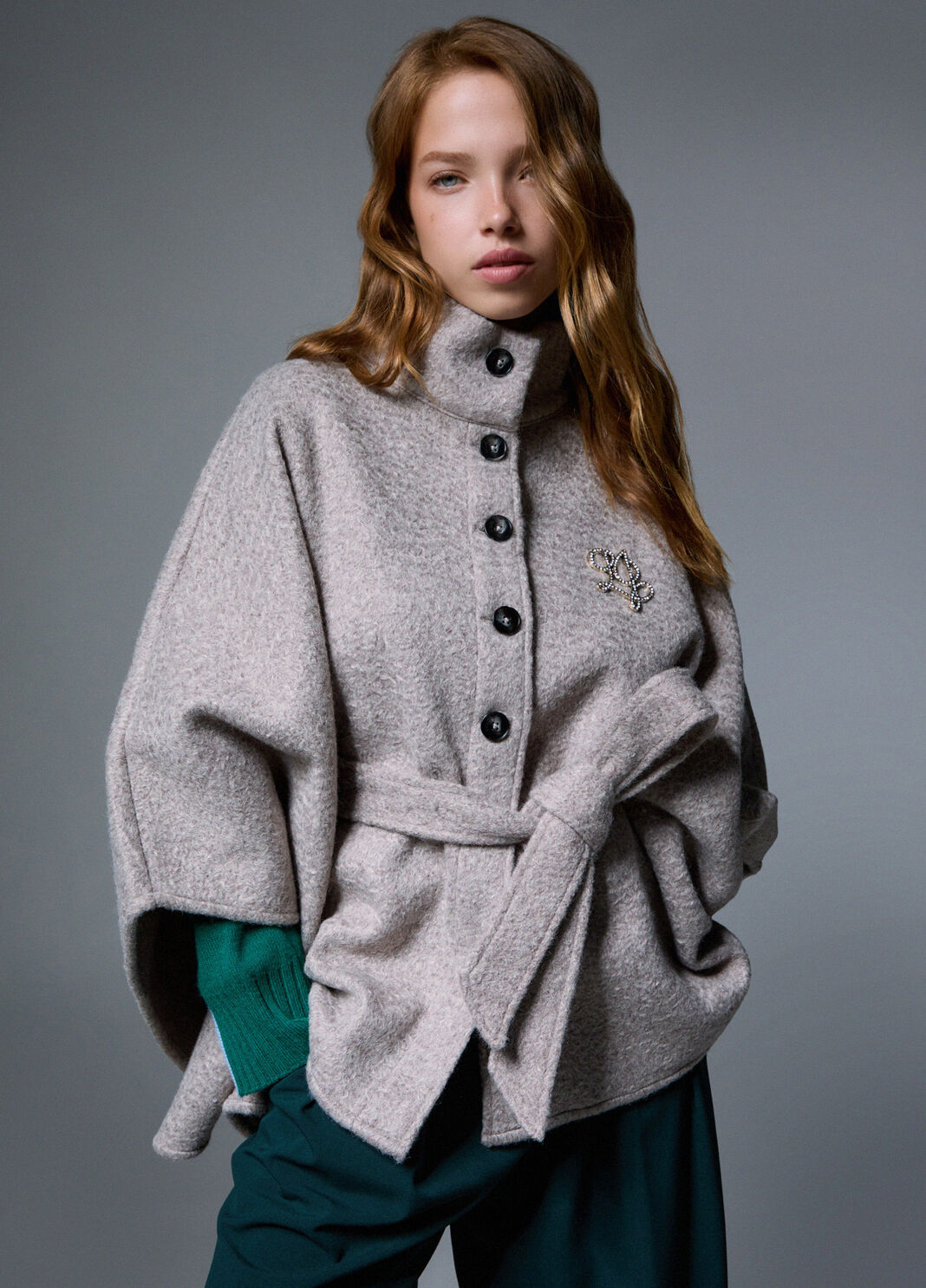 Poncho con cintura Liu Jo