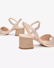 Carica l&#39;immagine nel visualizzatore di Gallery, Art. E513431D/675 Sandali Donna in Pelle
