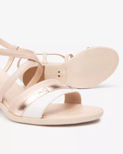Carica l&#39;immagine nel visualizzatore di Gallery, Art. E513440D/713 Sandali Donna in Pelle e Materiale Tecnico
