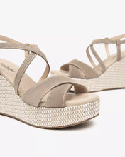 Carica l&#39;immagine nel visualizzatore di Gallery, Art. E513570D/451 Sandali Donna in Suede
