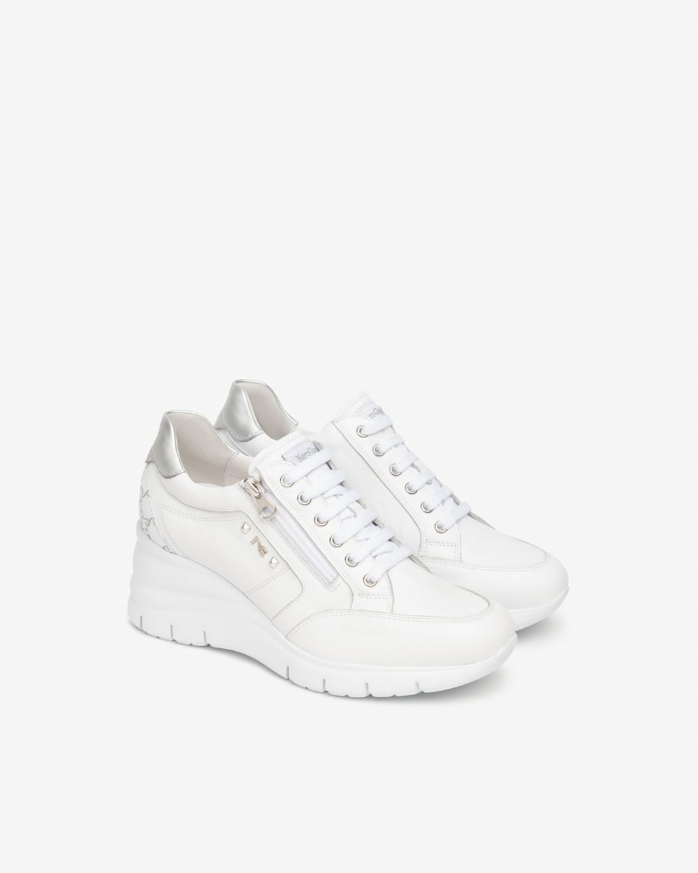 E615221D_707 Sneakers Donna in Pelle e Materiale Tecnico NeroGiardini