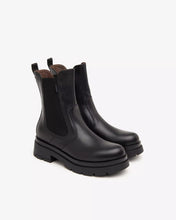 Carica l&#39;immagine nel visualizzatore di Gallery, Art. I411940D/100 Stivaletti Chelsea Donna in Pelle
