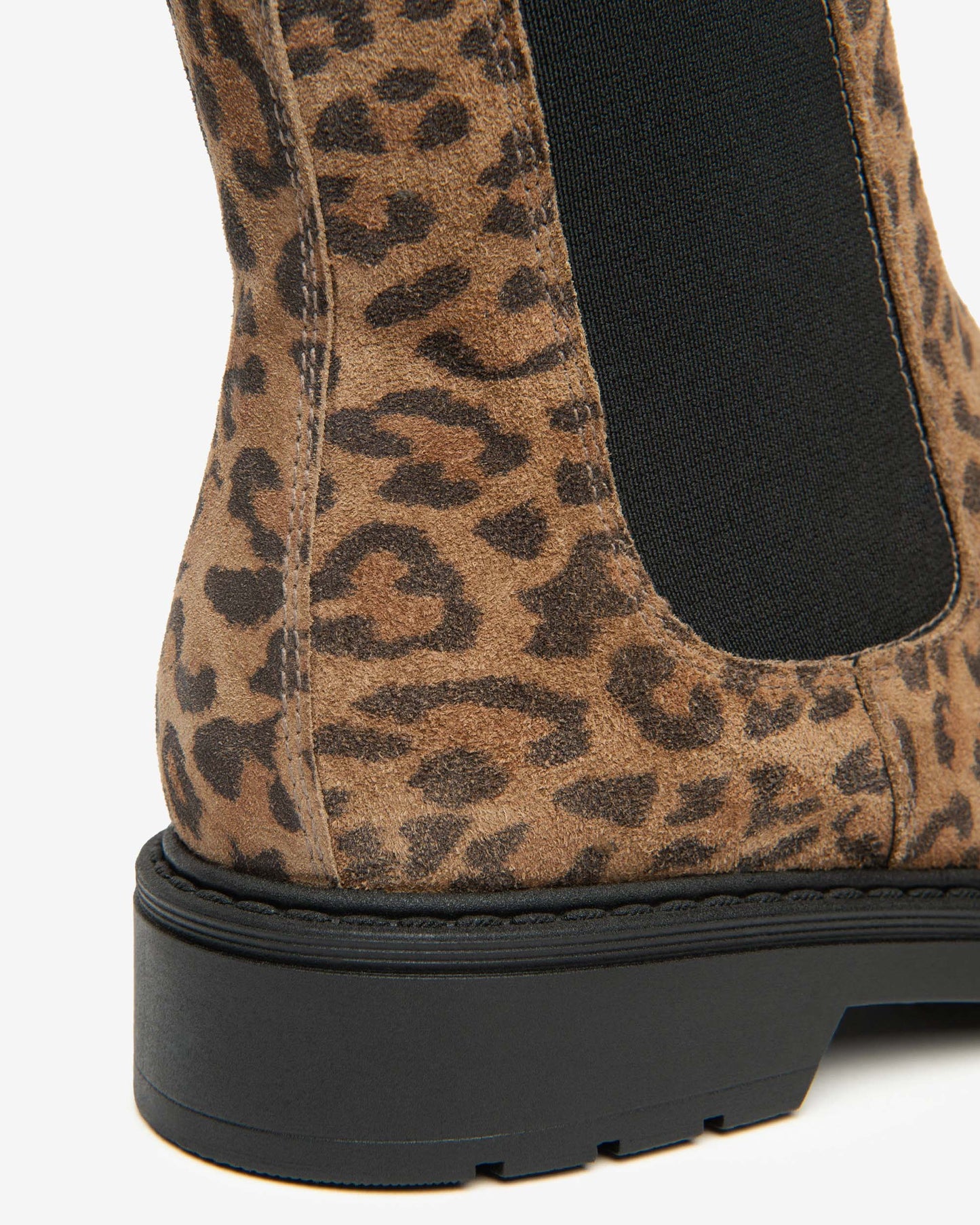 NeroGiardini Stivali Chelsea da donna in camoscio I513941D-345