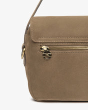 Carica l&#39;immagine nel visualizzatore di Gallery, Art. I544042D/331 Borsa a Spalla da Donna in Pelle
