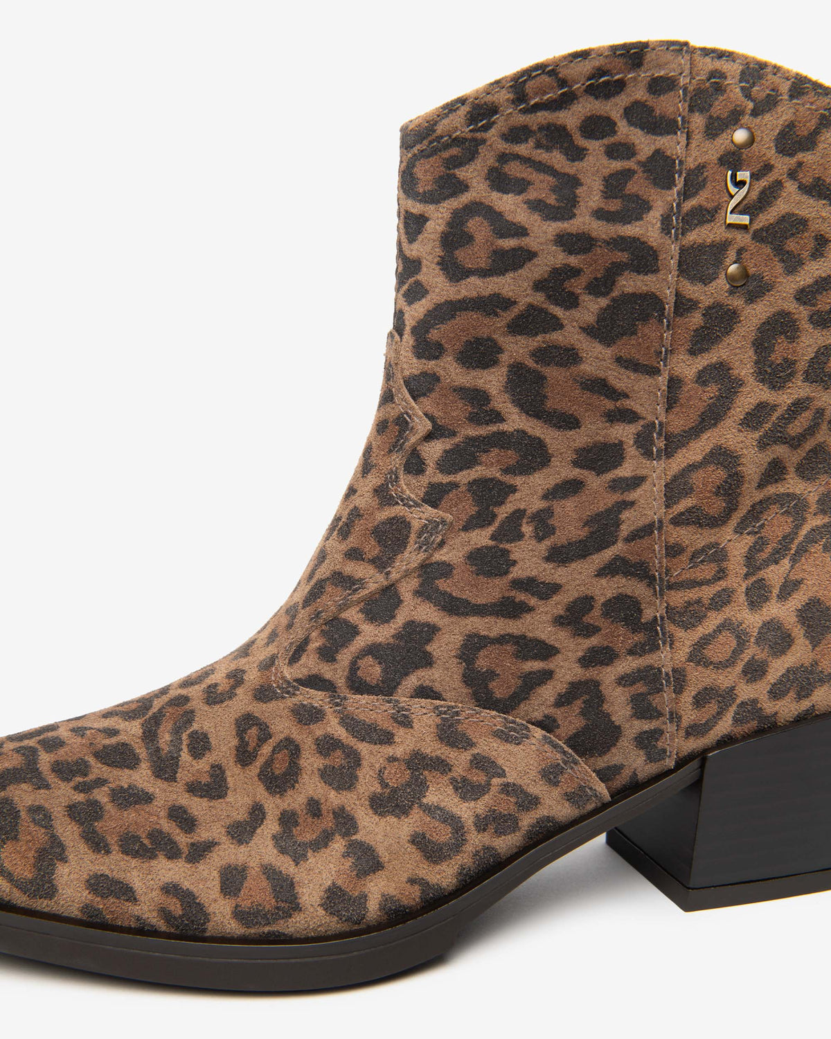 NeroGiardini Stivaletti da donna in camoscio I617125D-345