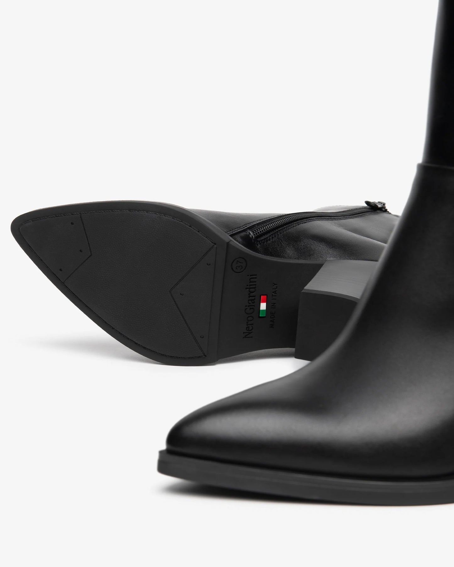 NeroGiardini Stivaletti da donna in pelle Nero I617140D-100