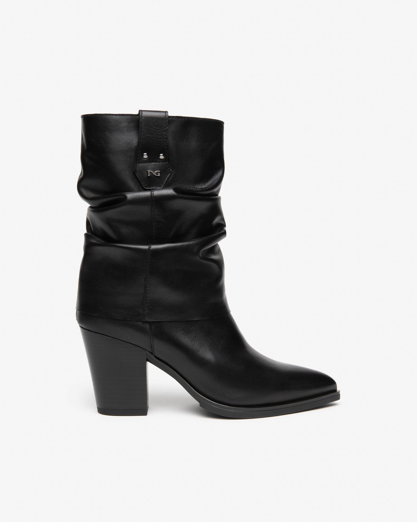 NeroGiardini Stivali da donna in pelle I617146D-100