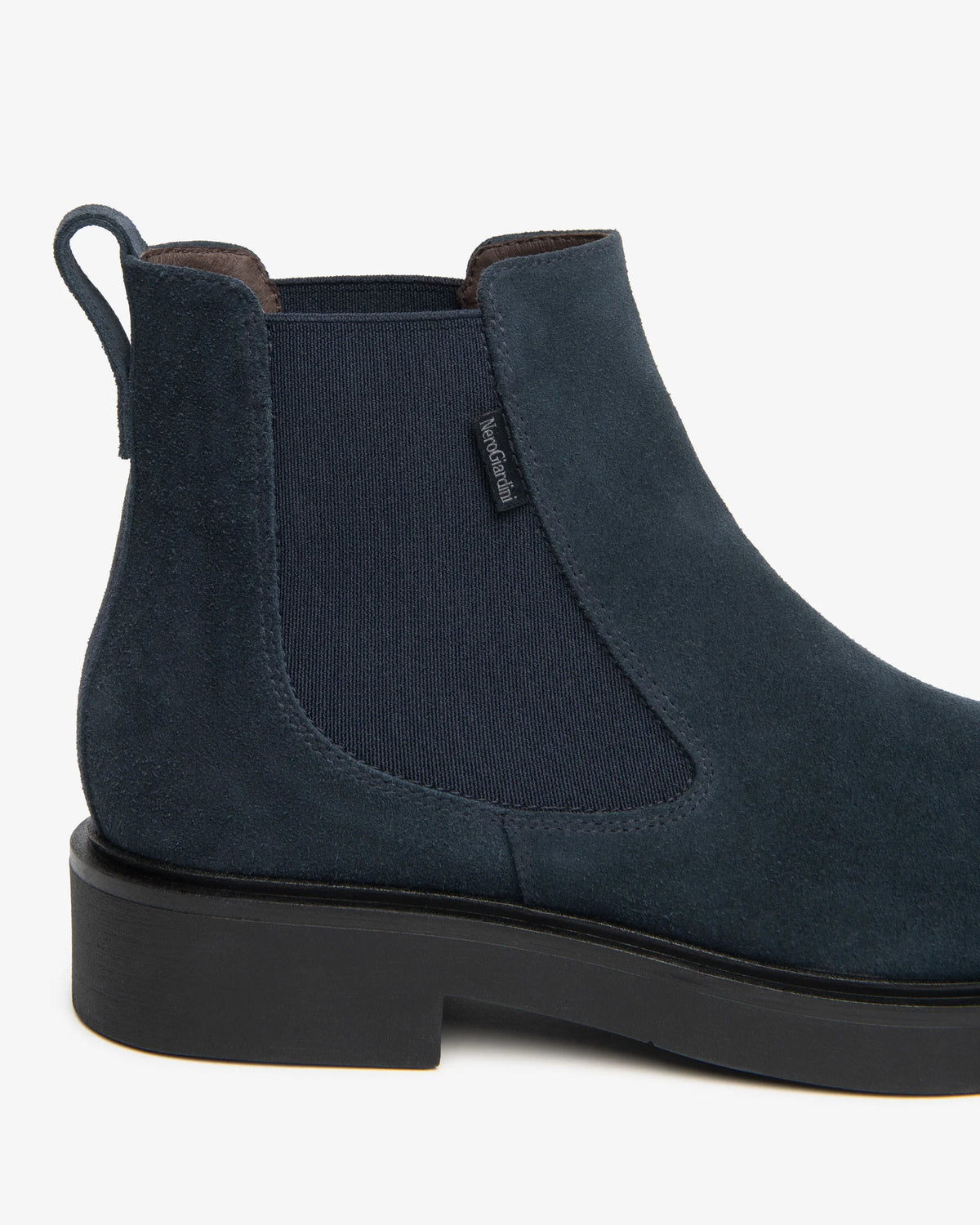 NeroGiardini Stivali Chelsea da donna in camoscio I617190D-207