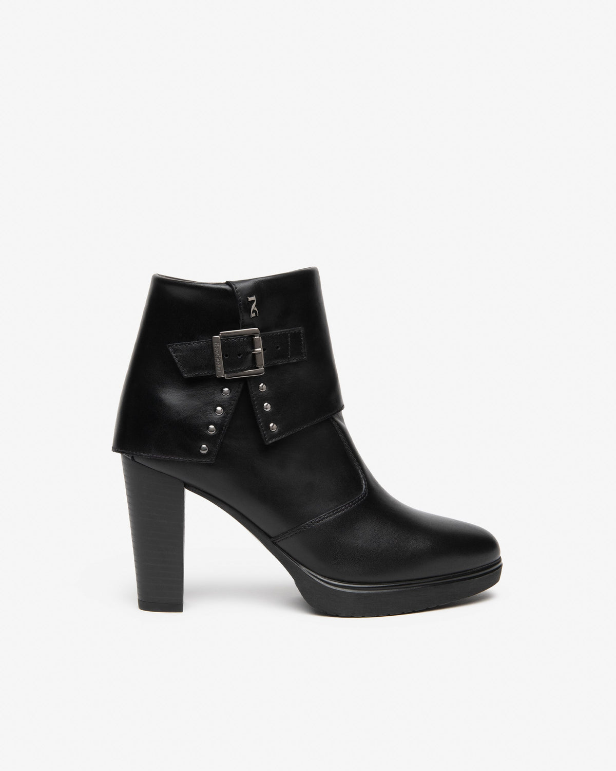 NeroGiardini Stivaletti da donna in pelle I617273D-100