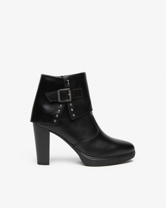 NeroGiardini Stivaletti da donna in pelle I617273D-100