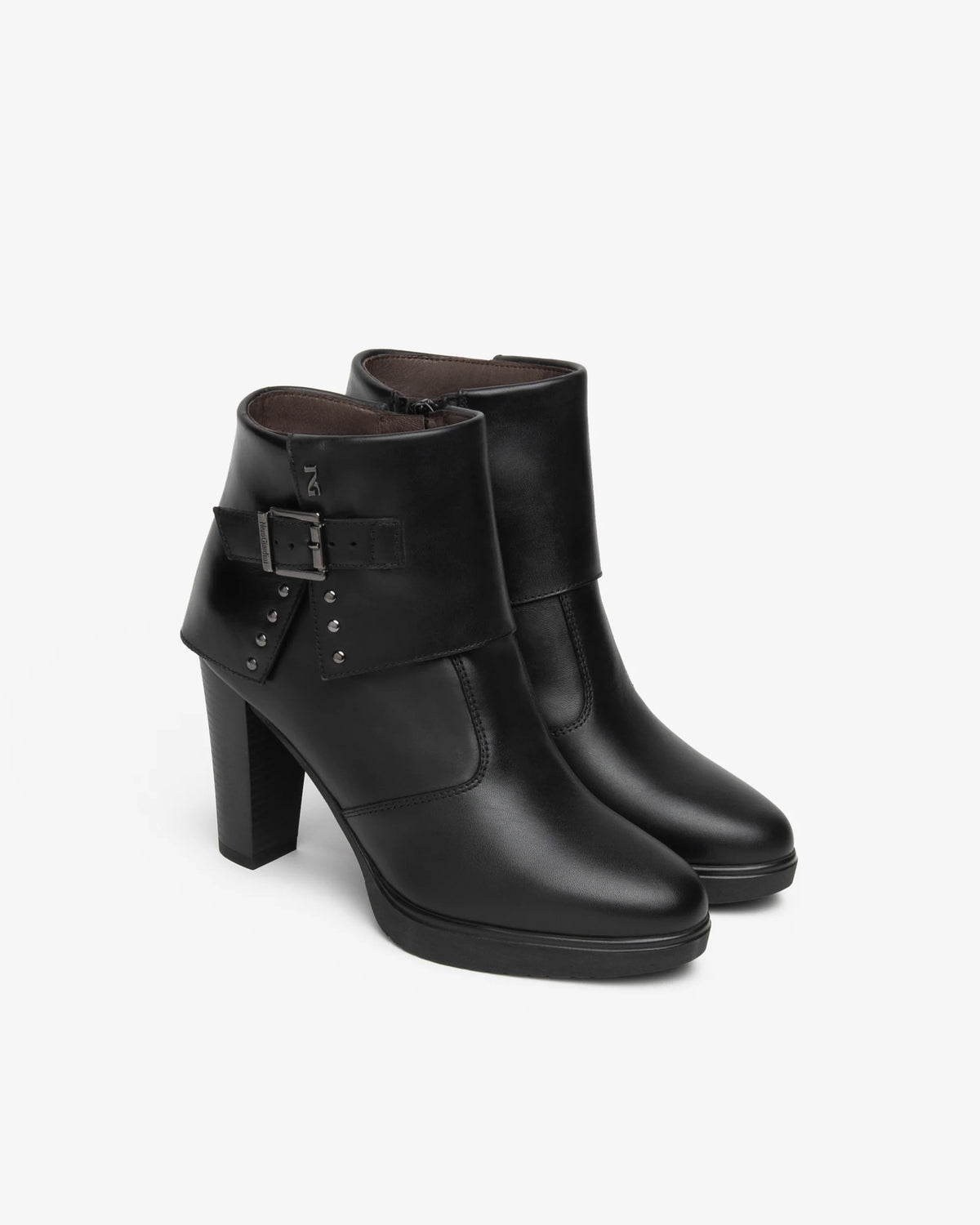 NeroGiardini Stivaletti da donna in pelle I617273D-100
