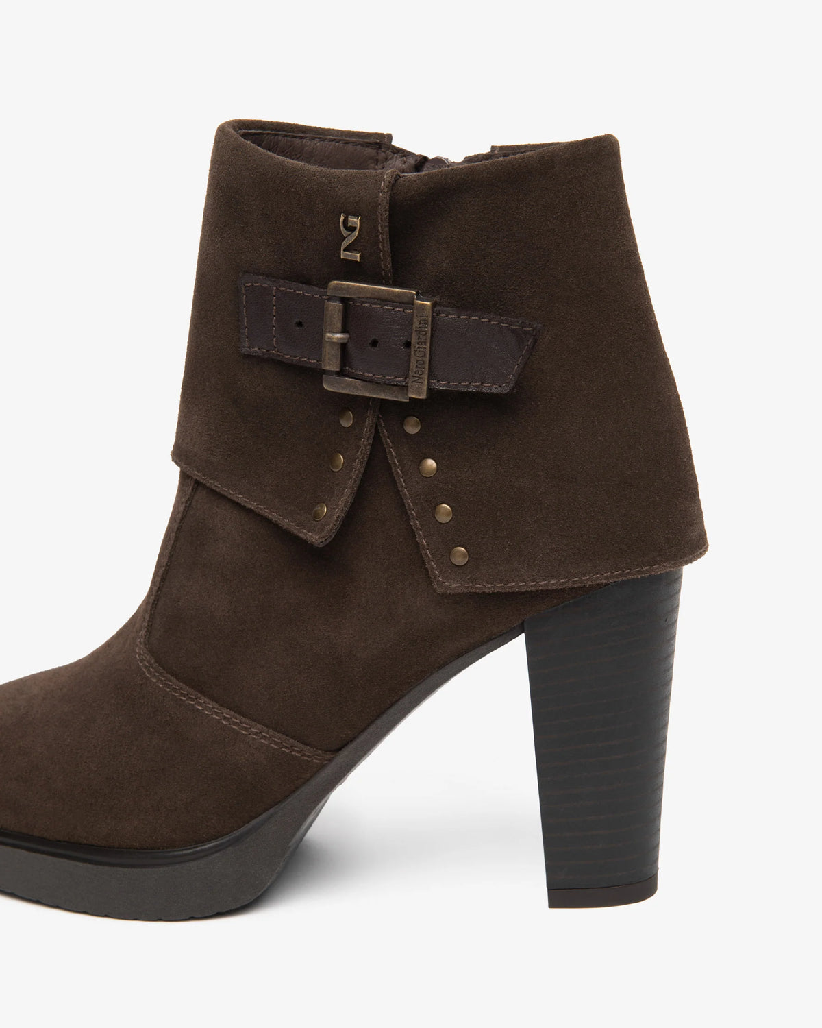 NeroGiardini Stivaletti da donna in pelle scamosciata e pelle I617274D-300