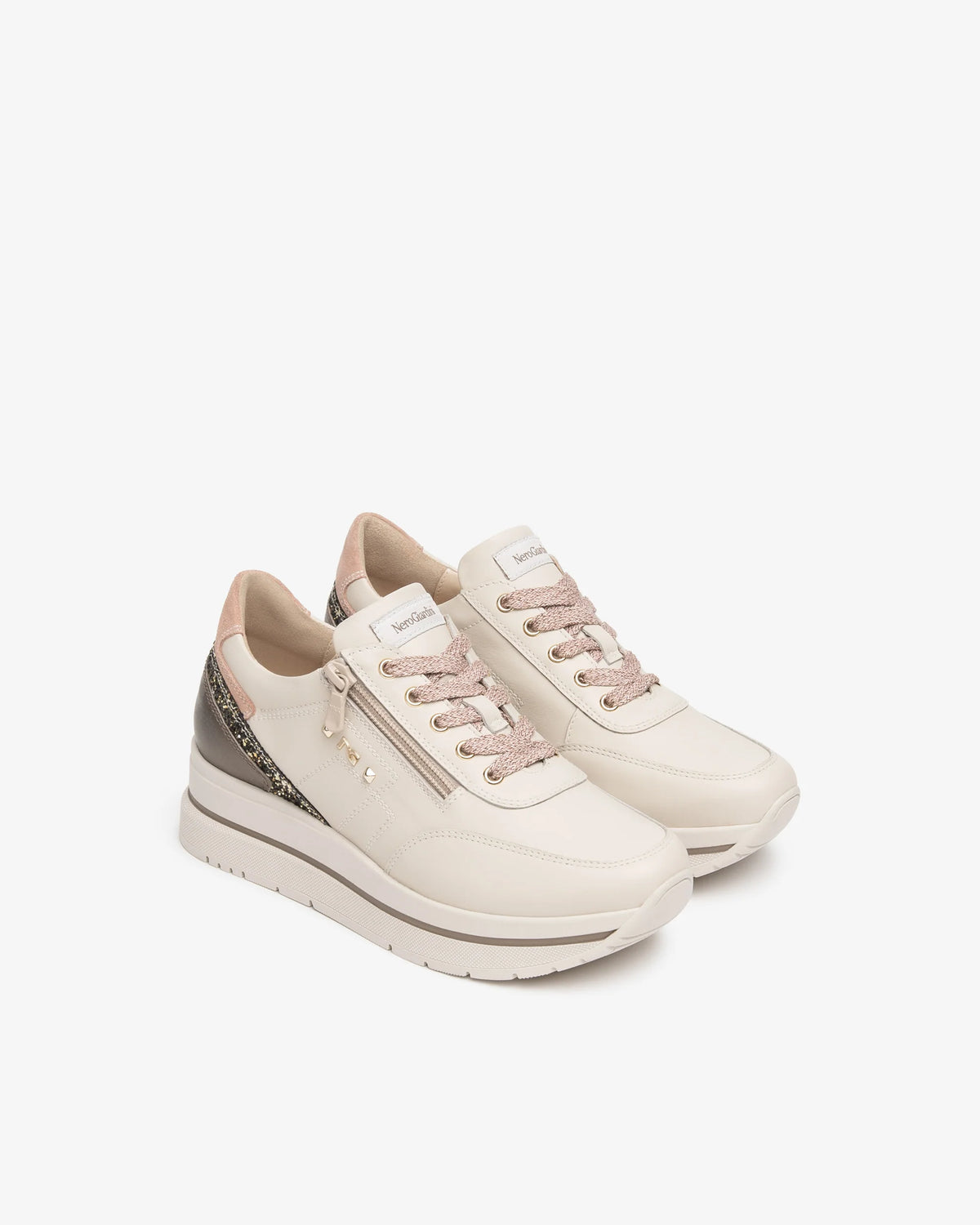 NeroGiardini Sneakers da donna in pelle scamosciata, pelle e tessuto tecnico I617360D-710