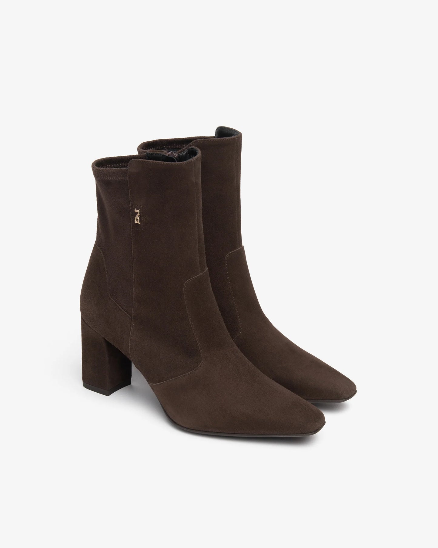 NeroGiardini Stivaletti da donna in pelle scamosciata e materiale tecnico I617644DE-300