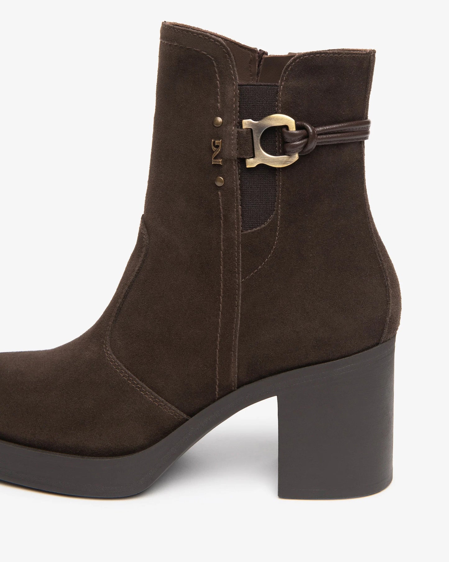 NeroGiardini Stivaletti da donna in camoscio I617930D-300