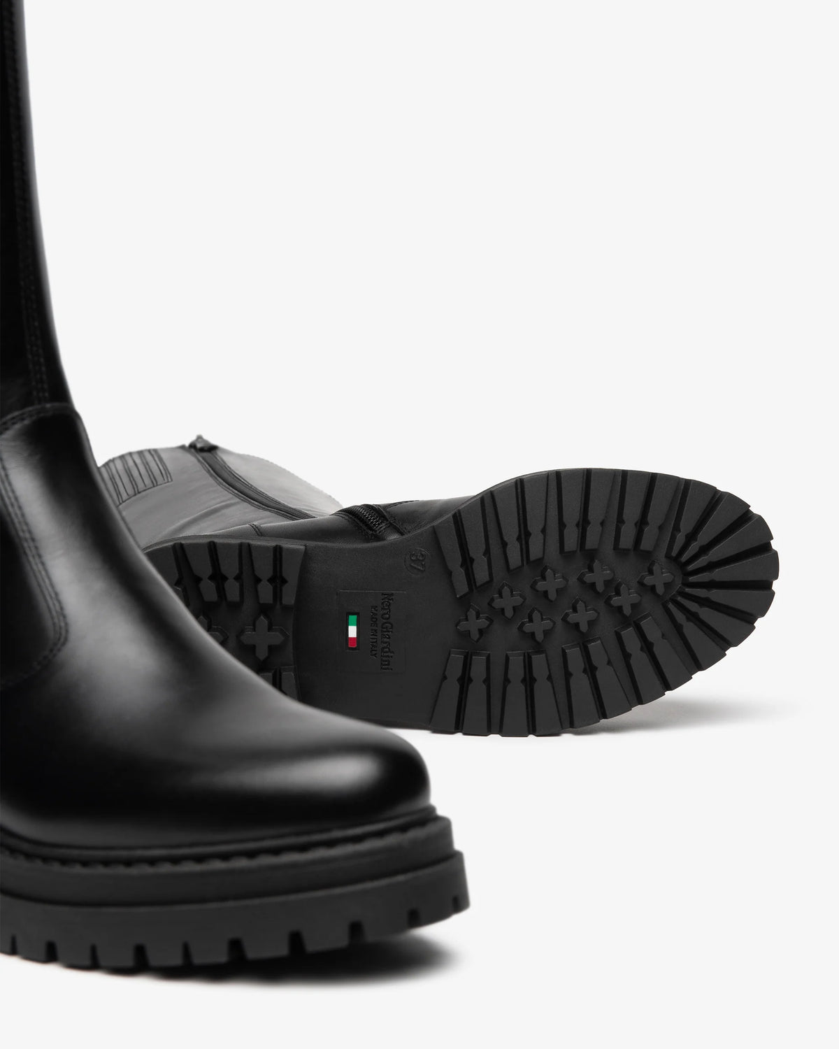 NeroGiardini Stivali da donna in pelle I618026D-100