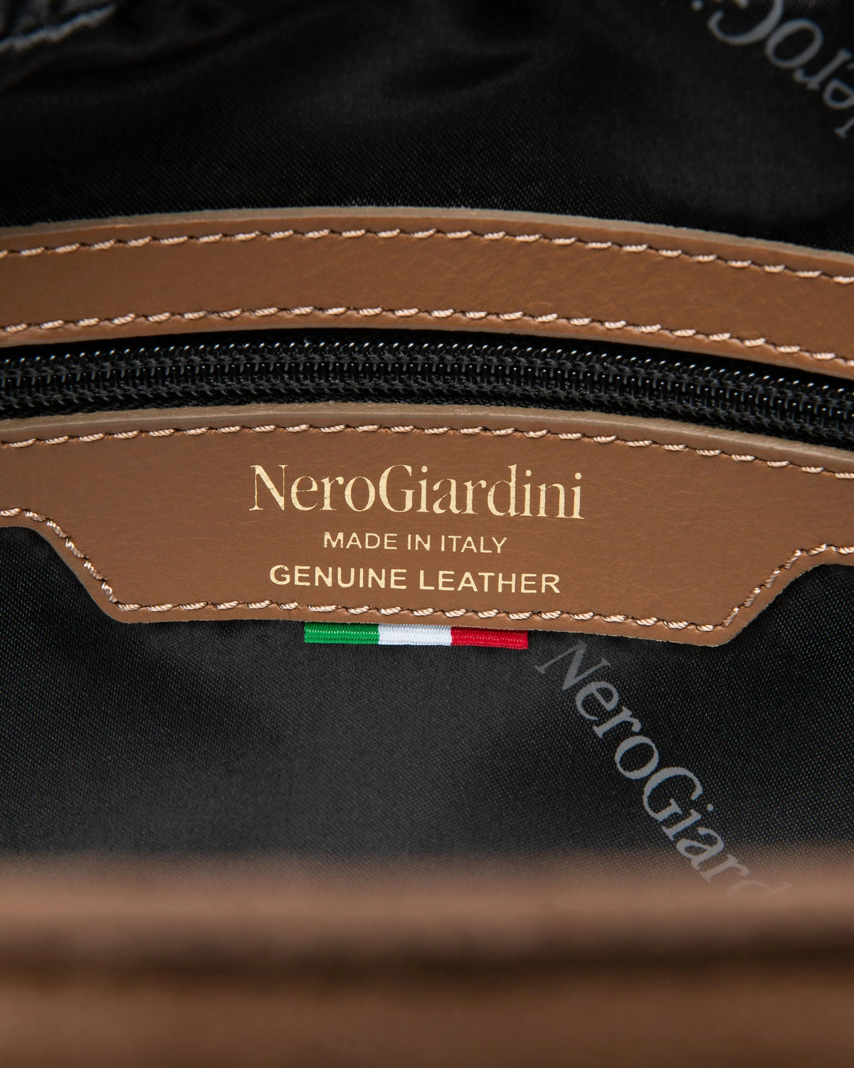 NeroGiardini Borsa bombetta da donna in pelle Mou