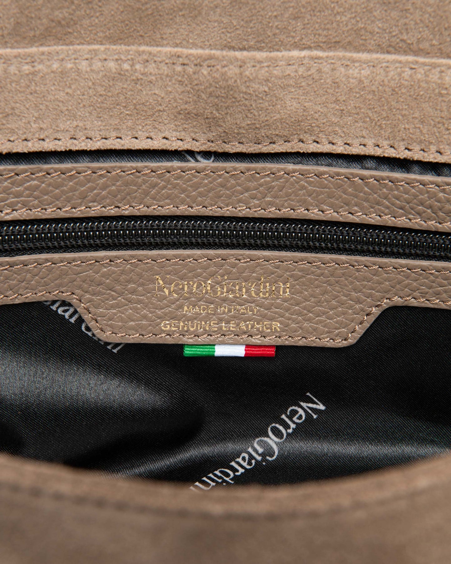NeroGiardini Borsa a tracolla da donna in pelle Fango