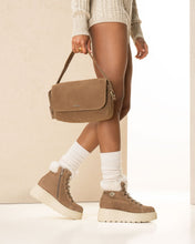 Carica l&#39;immagine nel visualizzatore di Gallery, Art. I544042D/442 Borsa a Spalla da Donna in Pelle
