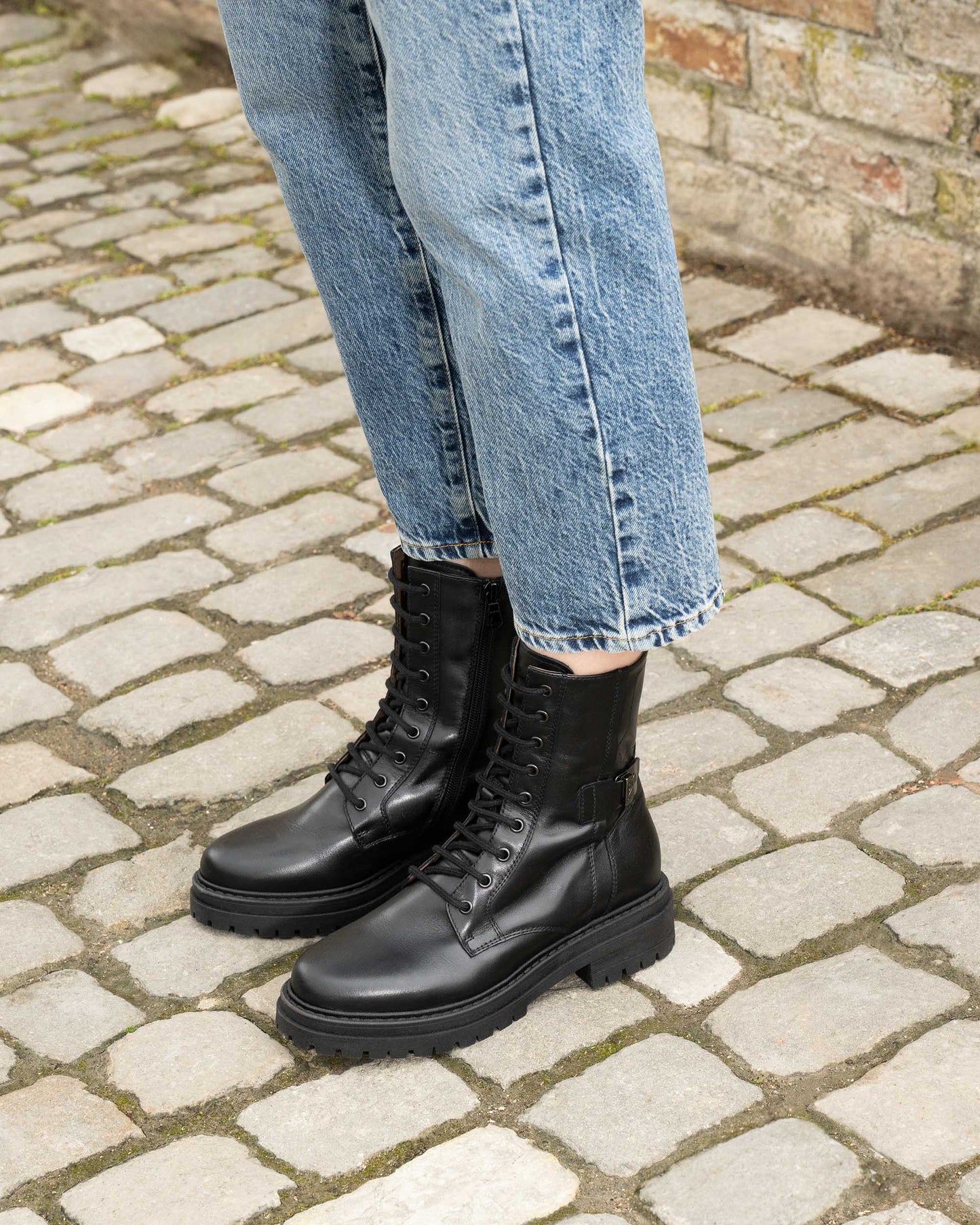 NeroGiardini Stivali in pelle da donna I618023D-100