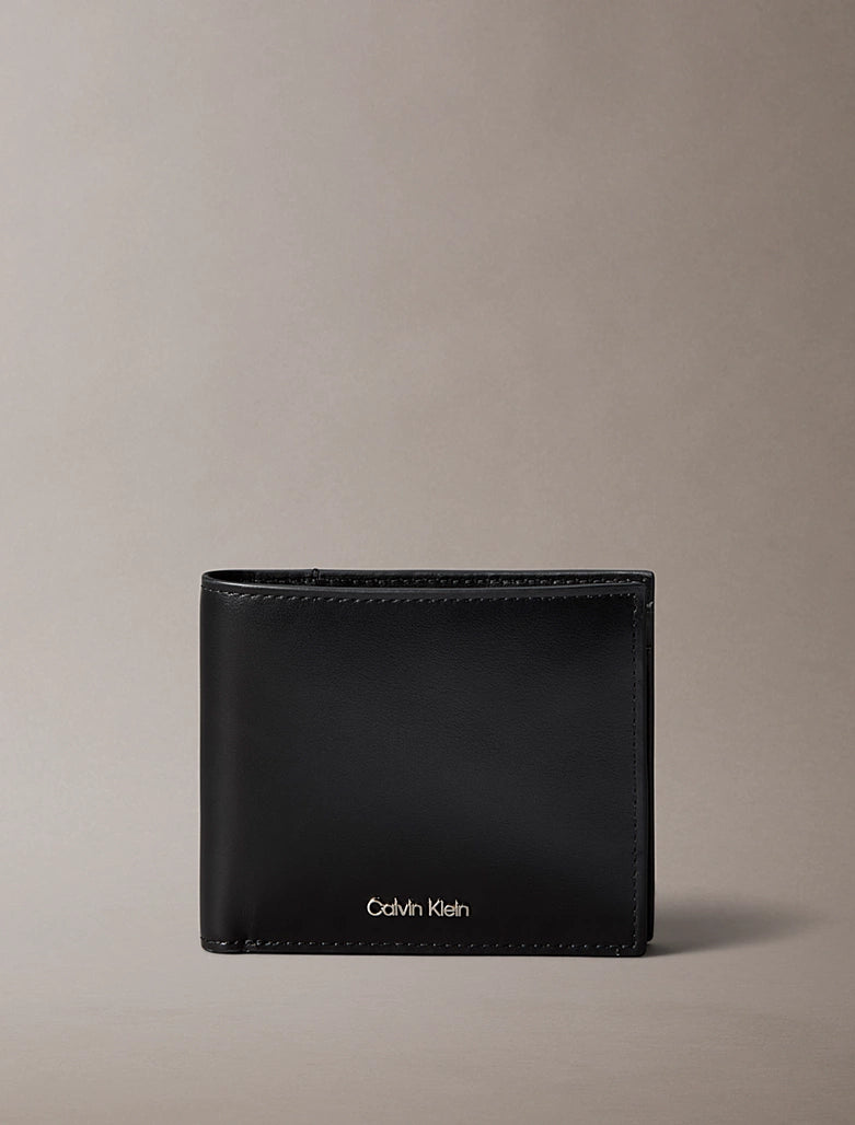 Portafoglio con portamonete RFID in pelle pieno fiore Calvin Klein Black