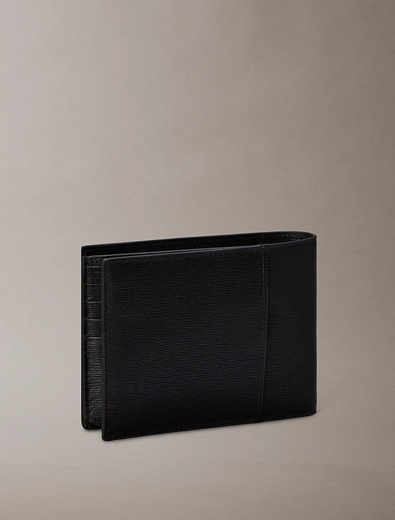 Portafoglio a tre ante RFID in pelle con emblem logo Calvin Klein Black